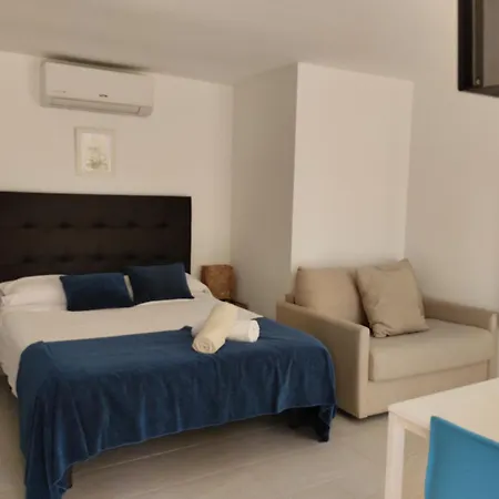 Y Kai (adults Only) Apartment