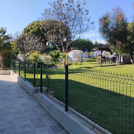 Lejlighed Y Kai (adults Only) Marbella
