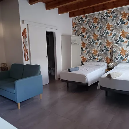 Y Kai (adults Only) Apartman *