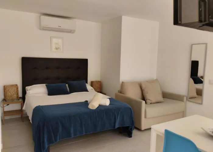 Y Kai (adults Only) Apartment